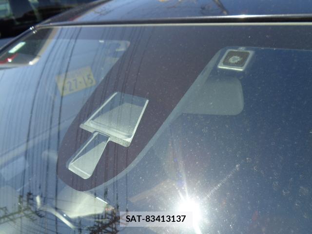 Suzuki ALTO 2017-03 8223896-3