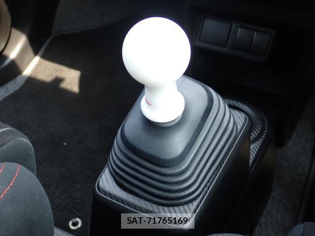 Suzuki ALTO WORKS 2016-08 8218380-15