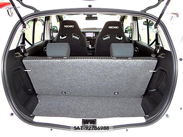 Suzuki ALTO WORKS 2016-04 8225040-17