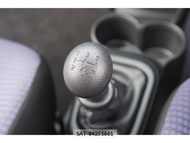 Suzuki ALTO 2019-09 8216148-17