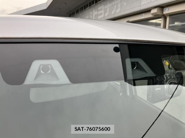 Suzuki ALTO 2021-12 8217249-17
