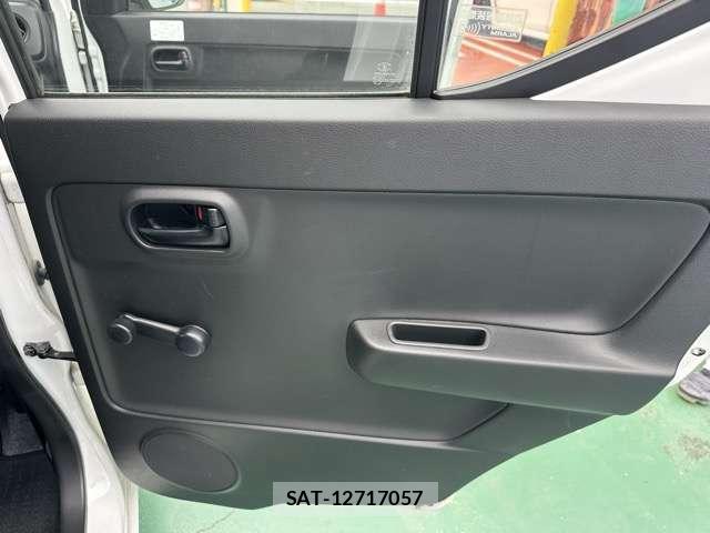 Suzuki ALTO 2021-02 8218200-13