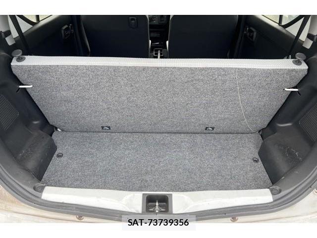 Suzuki ALTO 2017-06 8218648-9