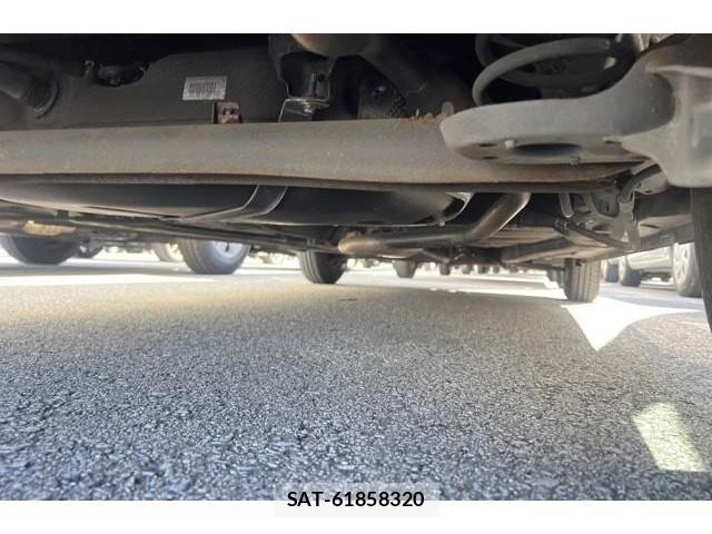 Suzuki ALTO 2016-06 8218651-6