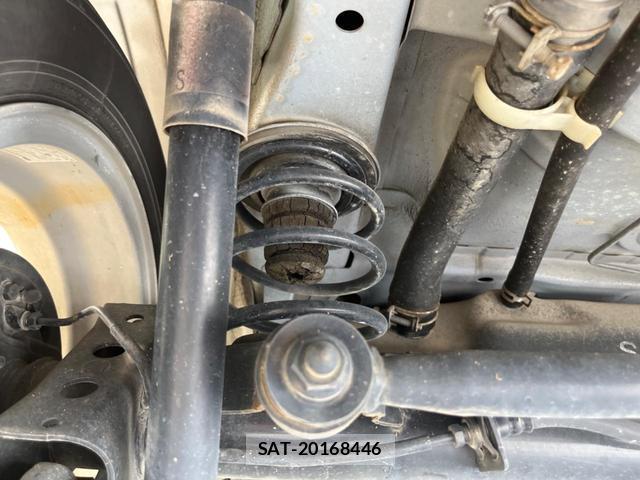 Suzuki ALTO 2013-10 8219735-19