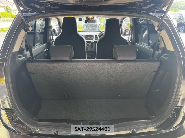 Suzuki ALTO 2019-07 8222153-13