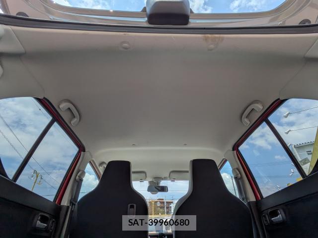 Suzuki ALTO 2015-09 8222894-16