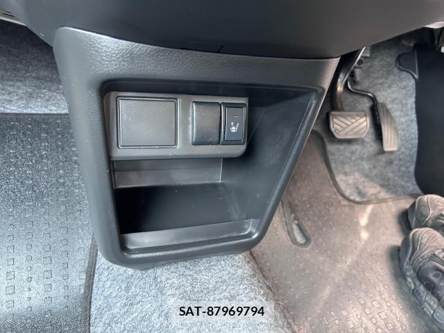 Suzuki ALTO 2021-06 8223634-13