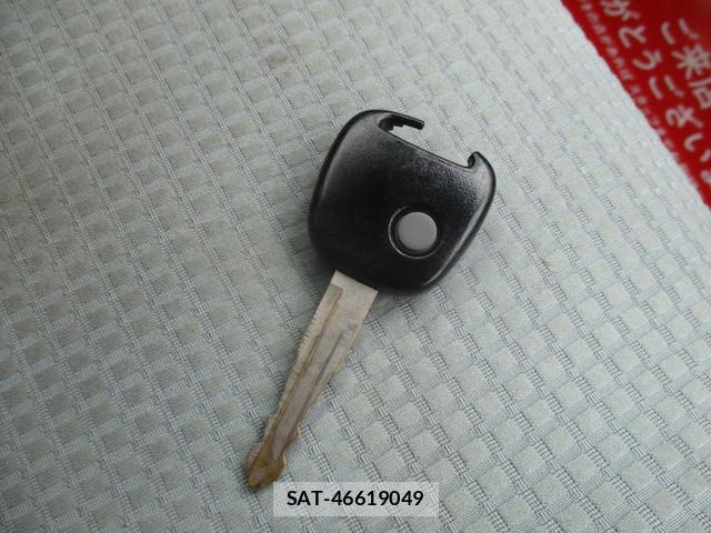 Suzuki ALTO 2015-06 8224284-12