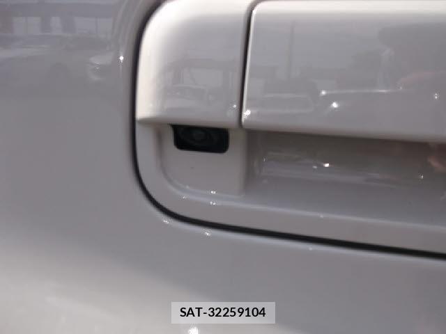 Suzuki ALTO 2025-06 8224838-3