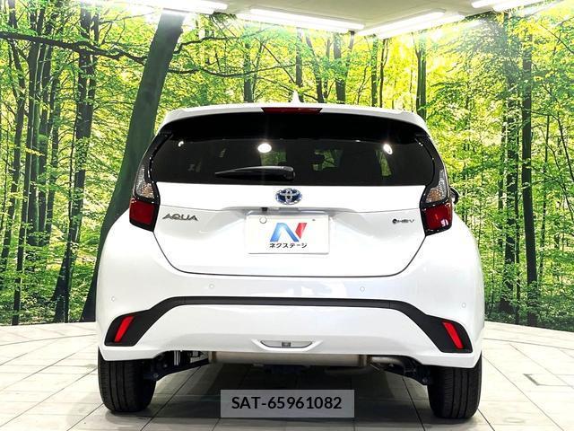 Toyota AQUA 2025-05 8216129-15