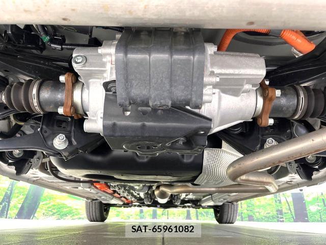 Toyota AQUA 2025-05 8216129-19