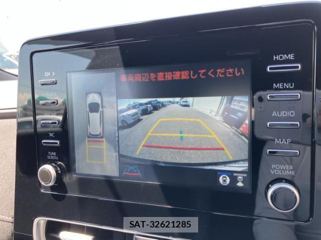 Toyota AQUA 2024-12 8216818-11