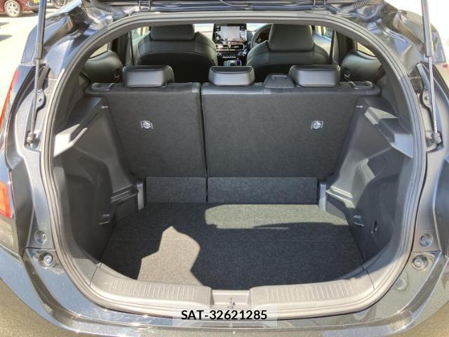 Toyota AQUA 2024-12 8216818-7