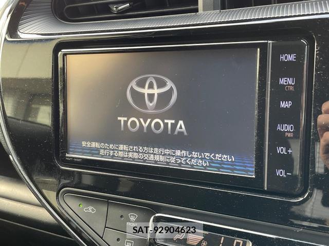Toyota AQUA 2020-09 8216883-2