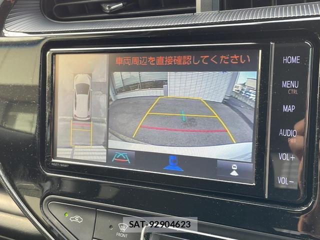 Toyota AQUA 2020-09 8216883-3