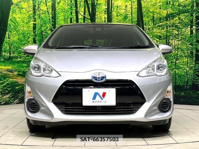Toyota AQUA 2016-05 8217101-14