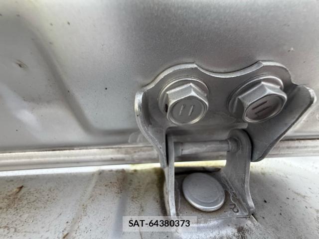 Toyota AQUA 2012-07 8217214-10