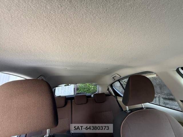 Toyota AQUA 2012-07 8217214-17