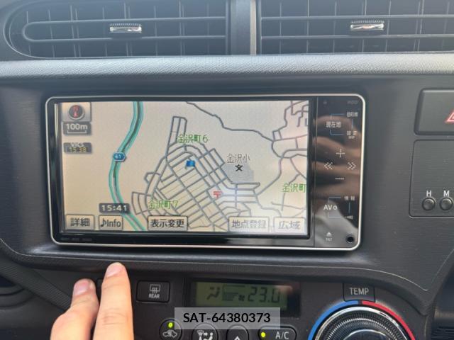 Toyota AQUA 2012-07 8217214-19