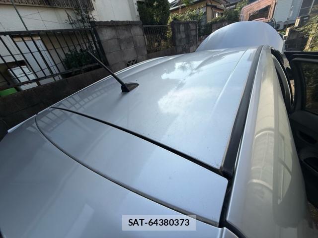 Toyota AQUA 2012-07 8217214-7