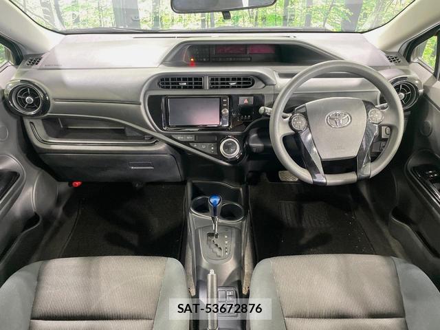 Toyota AQUA 2016-10 8218527-1
