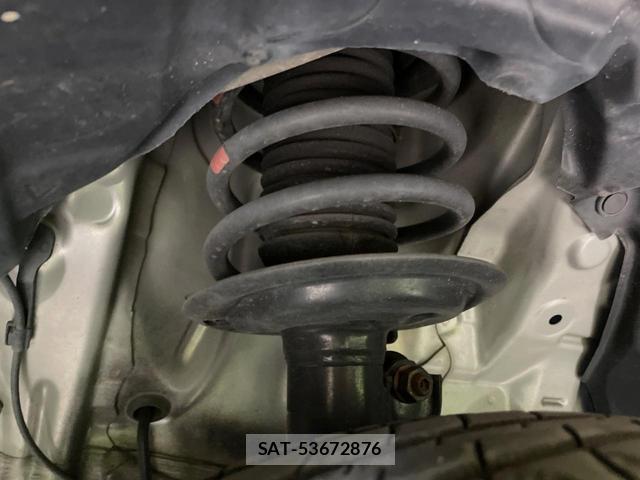 Toyota AQUA 2016-10 8218527-19