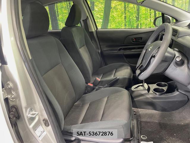 Toyota AQUA 2016-10 8218527-7