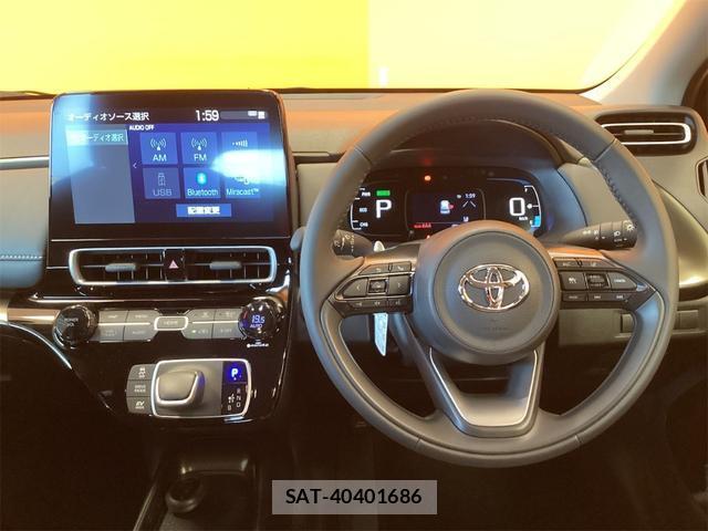 Toyota AQUA 2025-04 8218674-4