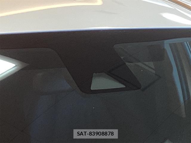 Toyota AQUA 2025-03 8218682-13