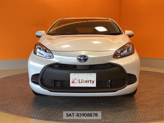 Toyota AQUA 2025-03 8218682-4