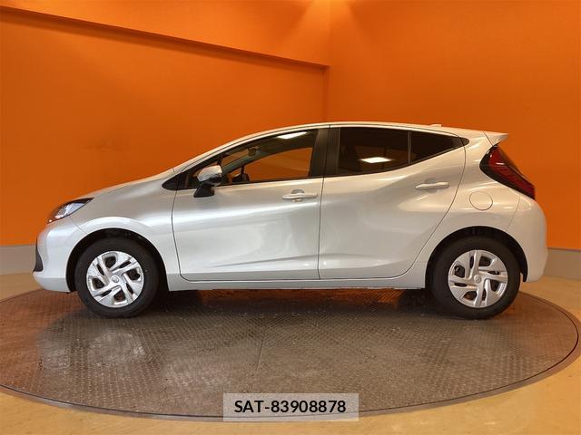 Toyota AQUA 2025-03 8218682-7