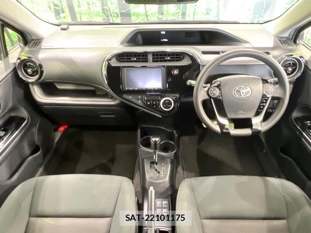 Toyota AQUA 2019-06 8219372-1