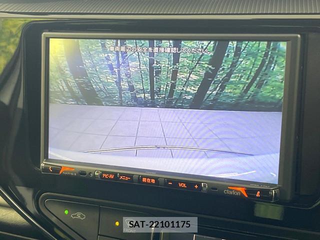 Toyota AQUA 2019-06 8219372-3