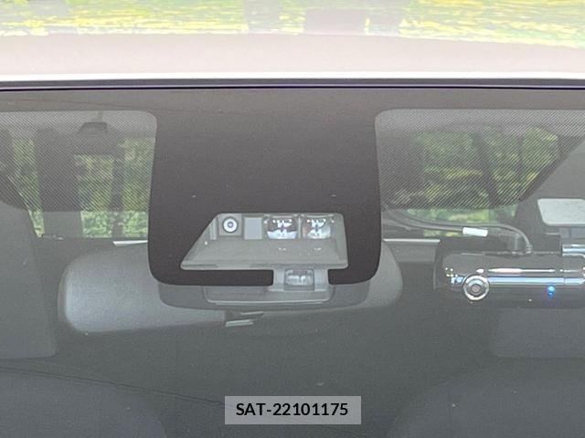 Toyota AQUA 2019-06 8219372-4