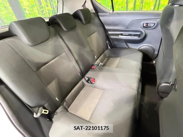 Toyota AQUA 2019-06 8219372-8