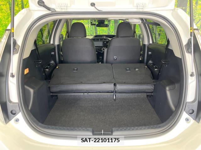 Toyota AQUA 2019-06 8219372-9