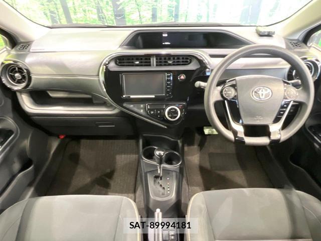 Toyota AQUA 2020-03 8219374-1
