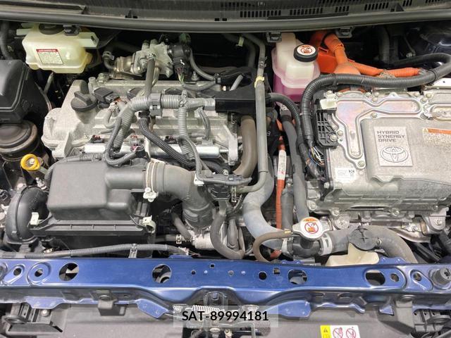 Toyota AQUA 2020-03 8219374-17