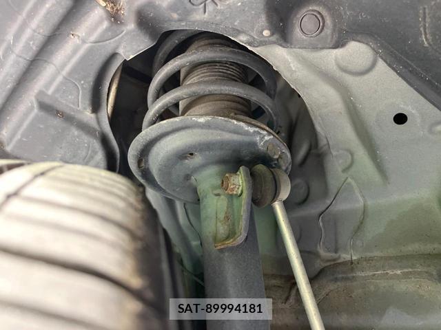 Toyota AQUA 2020-03 8219374-19