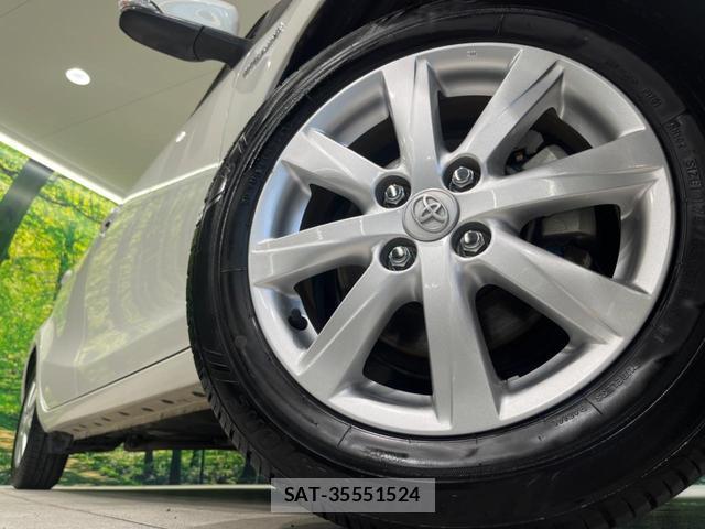 Toyota AQUA 2015-06 8219706-12
