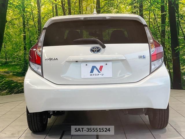 Toyota AQUA 2015-06 8219706-14