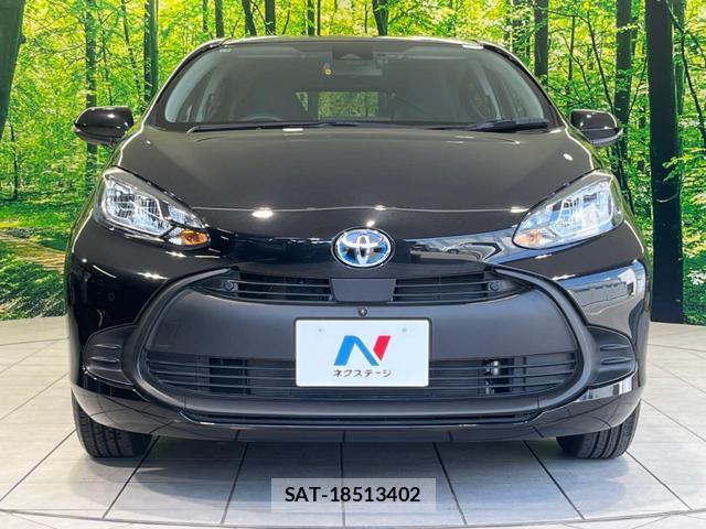 Toyota AQUA 2025-02 8219726-13