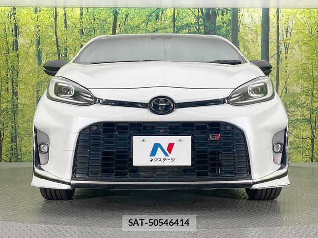 Toyota AQUA 2023-03 8220108-13