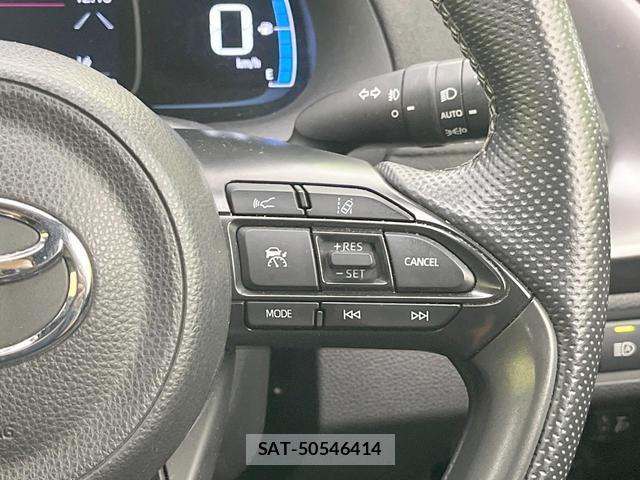 Toyota AQUA 2023-03 8220108-5