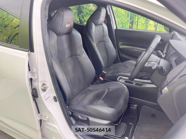 Toyota AQUA 2023-03 8220108-7