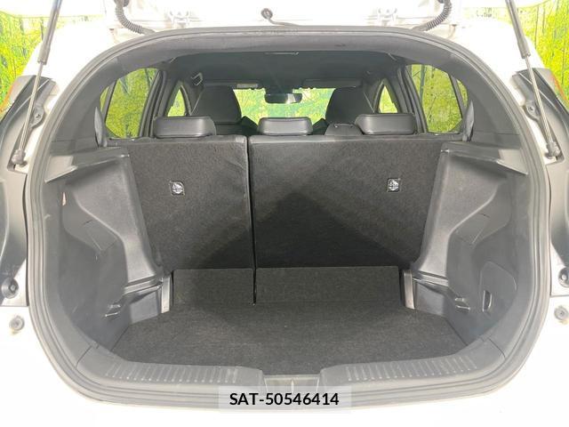 Toyota AQUA 2023-03 8220108-9