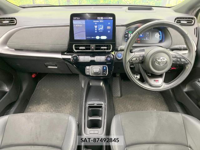 Toyota AQUA 2023-03 8220114-1