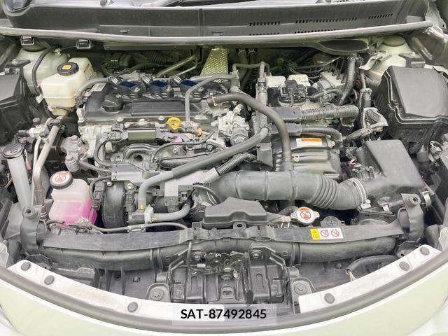 Toyota AQUA 2023-03 8220114-17