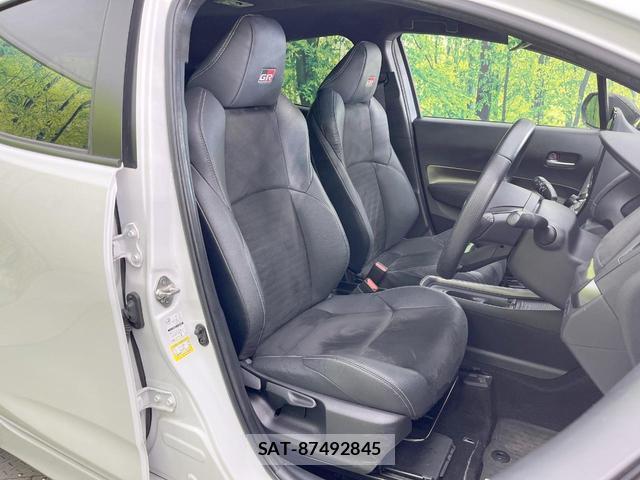 Toyota AQUA 2023-03 8220114-7